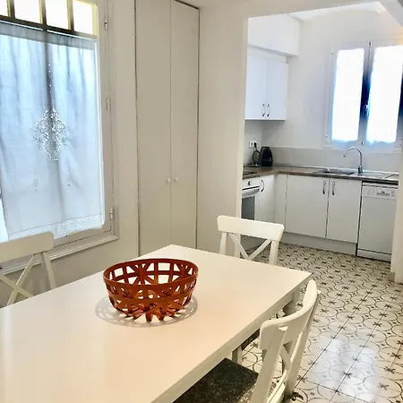 Appartamento Precioso piso en el centro neurálgico de Olot Esterno foto
