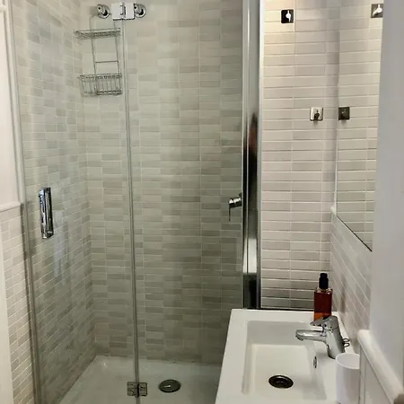 Appartamento Precioso piso en el centro neurálgico de Olot Esterno foto